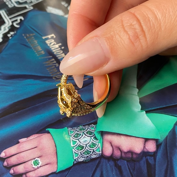 AUTH gold plated and zirconia luxury panthère ring STUNNING - Picture 6 of 14